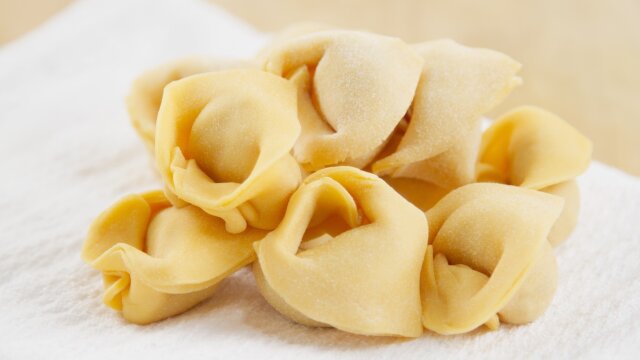 Tortellini bolognese