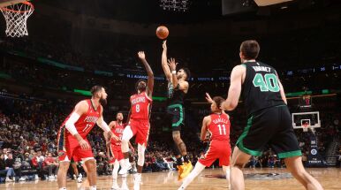 Trwa świetna seria Celtics. 49 punktów Bookera nie pomogło Suns