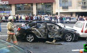 Samochód eksplodował w czasie jazdy w Kijowie