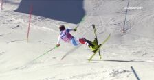 Upadek Aerniego w drugim przejeździe slalomu w Wengen