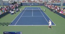 Przełamanie Majchrzaka na 5:5 w 3. secie meczu 1. rundy US Open z Tabilo