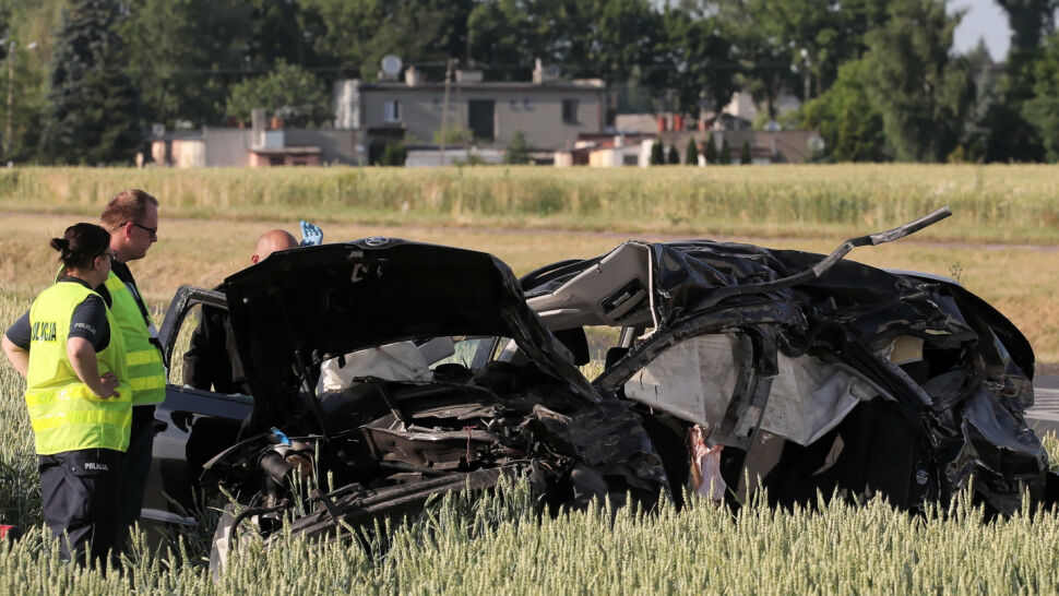 Tragiczny wypadek pod Sochaczewem. Zginęło pięć osób