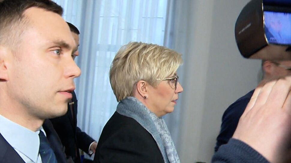 Pytania o utajnione oświadczenia majątkowe Julii Przyłębskiej i sędziów TK
